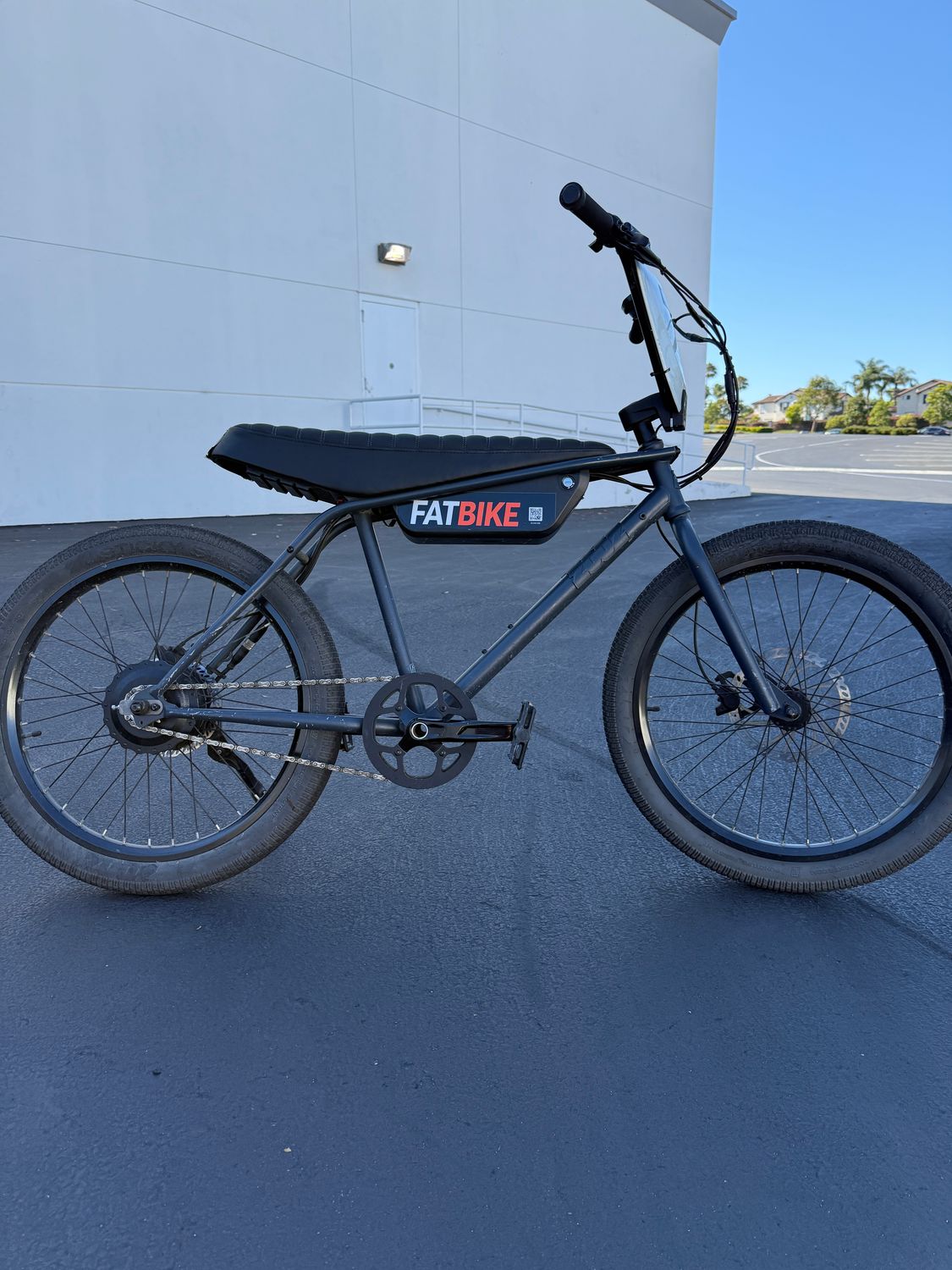 Certified Pre-Owned ZOOZ Ultra Urban - Raven Black ~1000mi