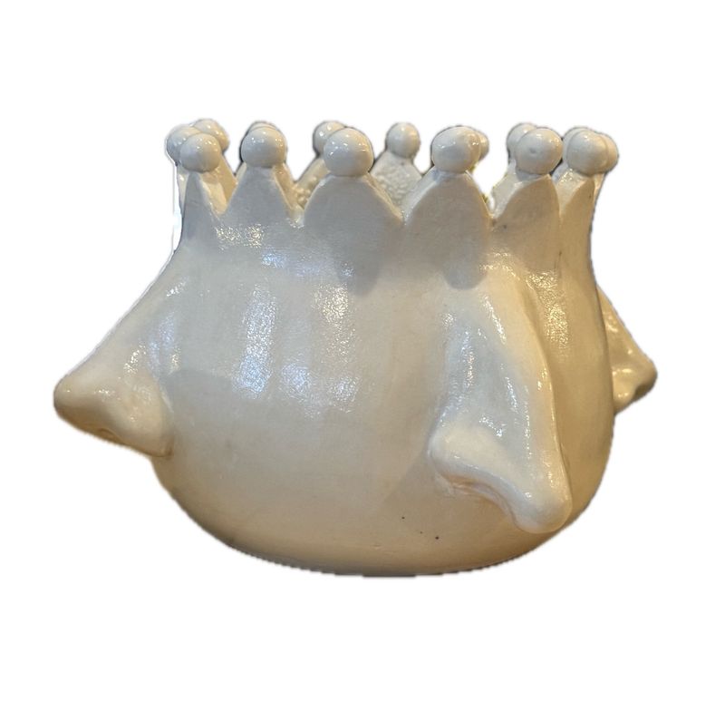 KING OF NATIONS VASE