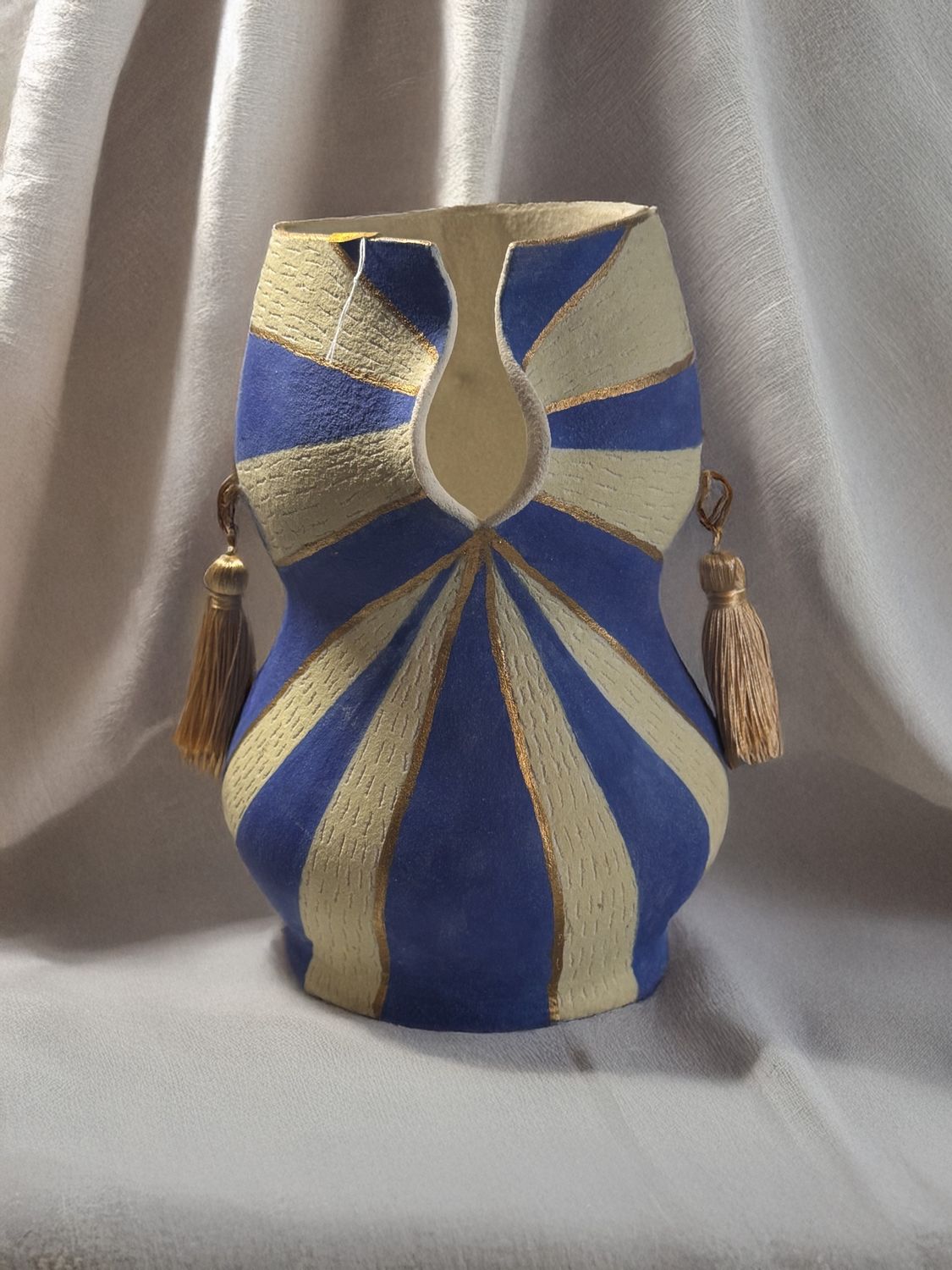 BODY GLORY VASE