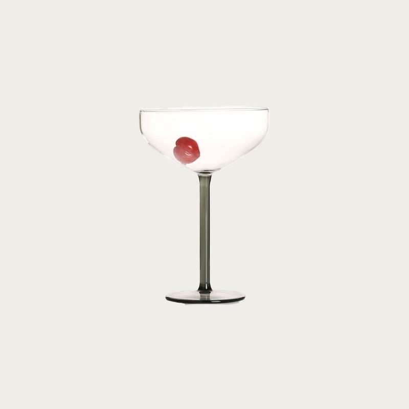 THE MANHATTAN GLASS