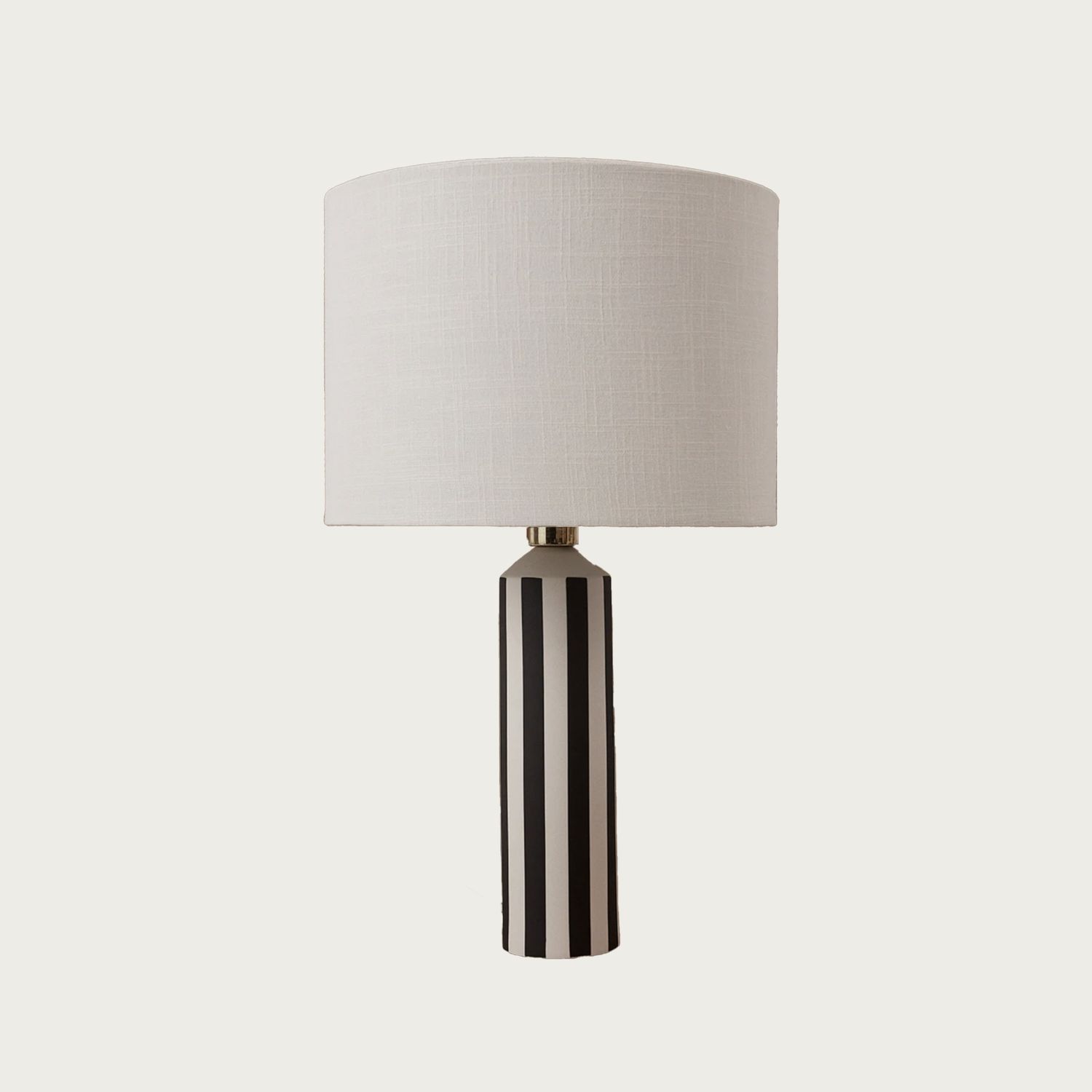 TOPPU TABLE LAMP – BLACK-WHITE