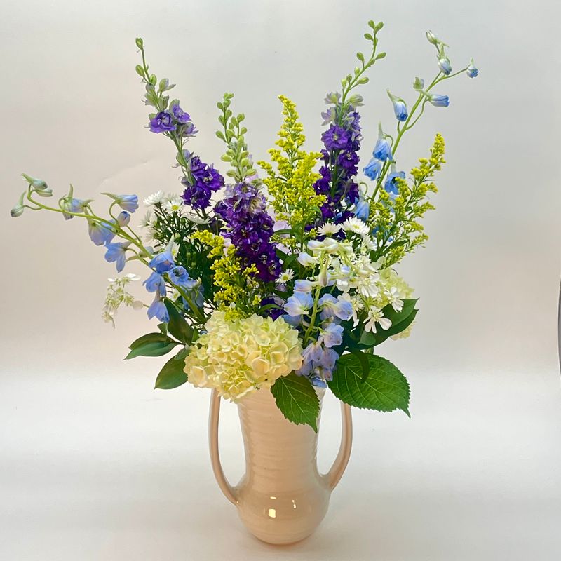 Deluxe Wildflower Arrangement