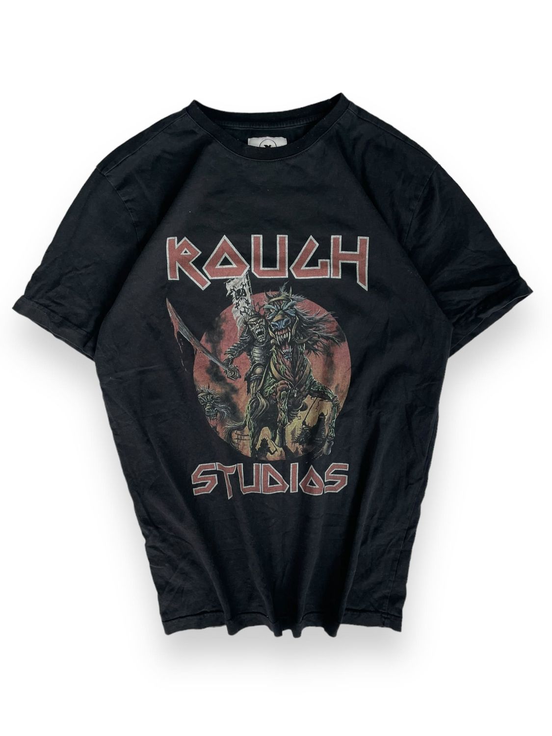 T-shirt z nadrukiem &quot;Rough Studios&quot; (S)