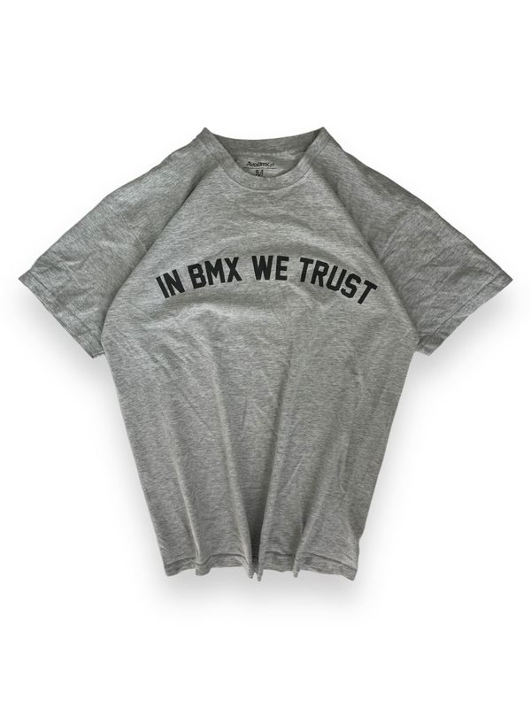 T-shirt z nadrukiem "In BMX We Trust" (M)