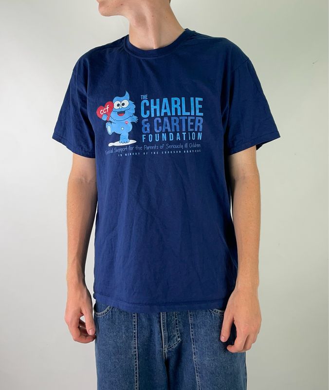 T-shirt z nadrukiem &quot;Charlie&quot; (M)