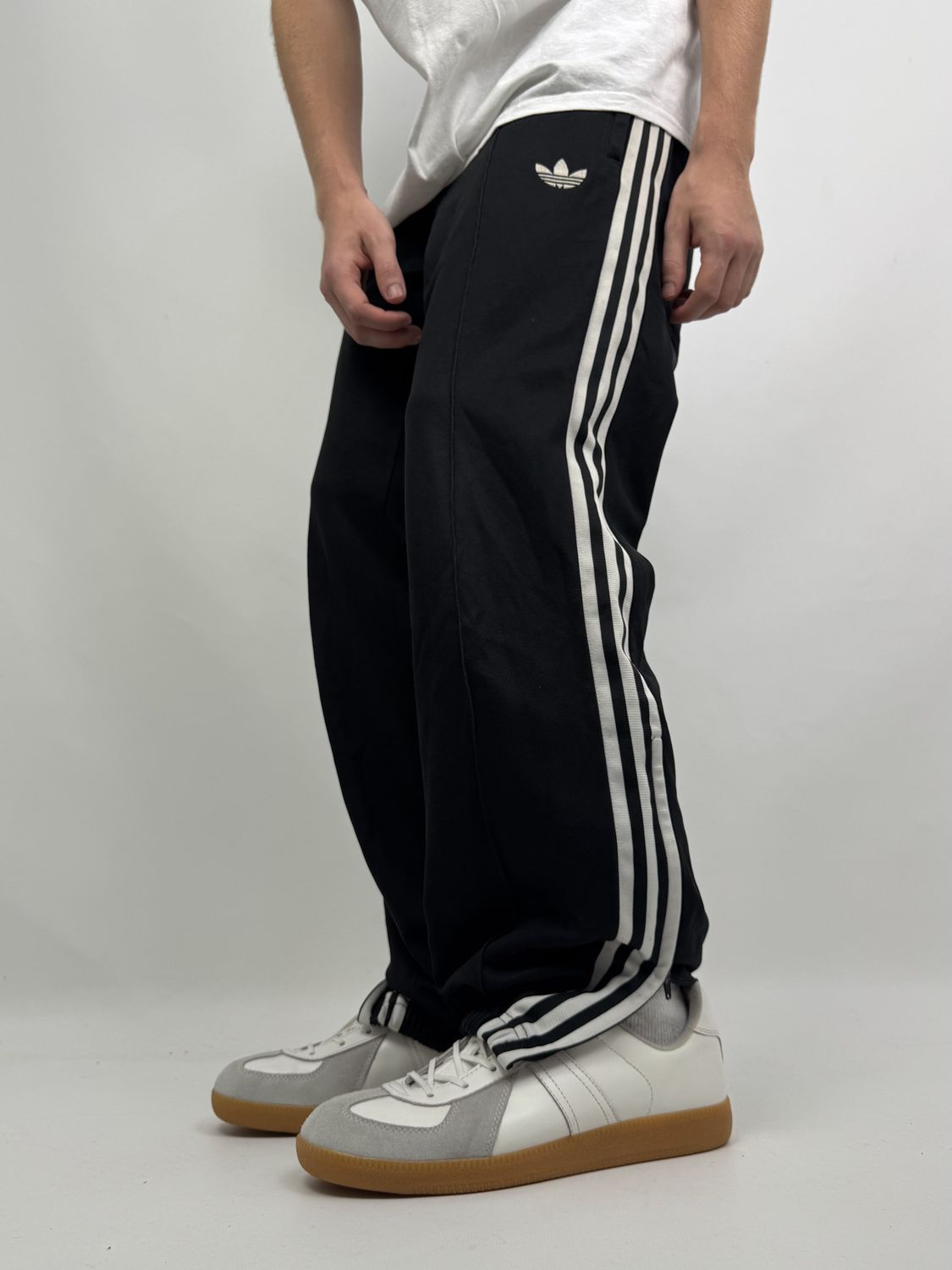 Spodnie Dresowe Adidas (S)