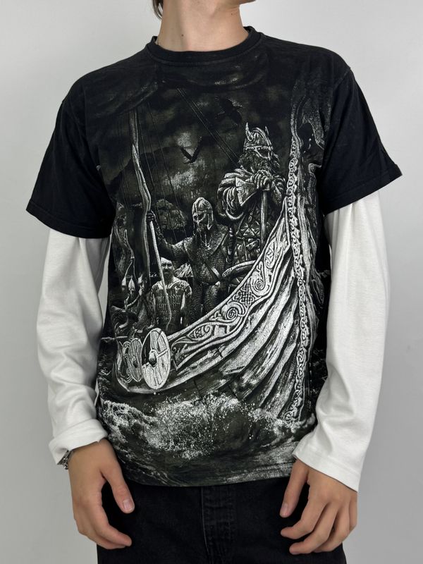 【604SERVICE】LIGHT OF LOVE OVERSIZED TEE IN BLACK Light of Love Oversized Tee in Black – L'Oeuvre