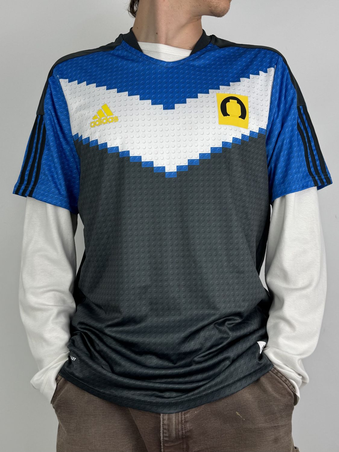 Jersey Adidas x Lego (L)