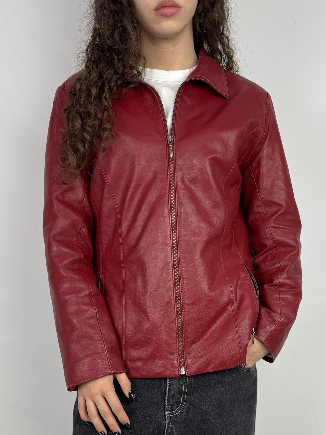 Kurtka Skórzana (Damskie L)