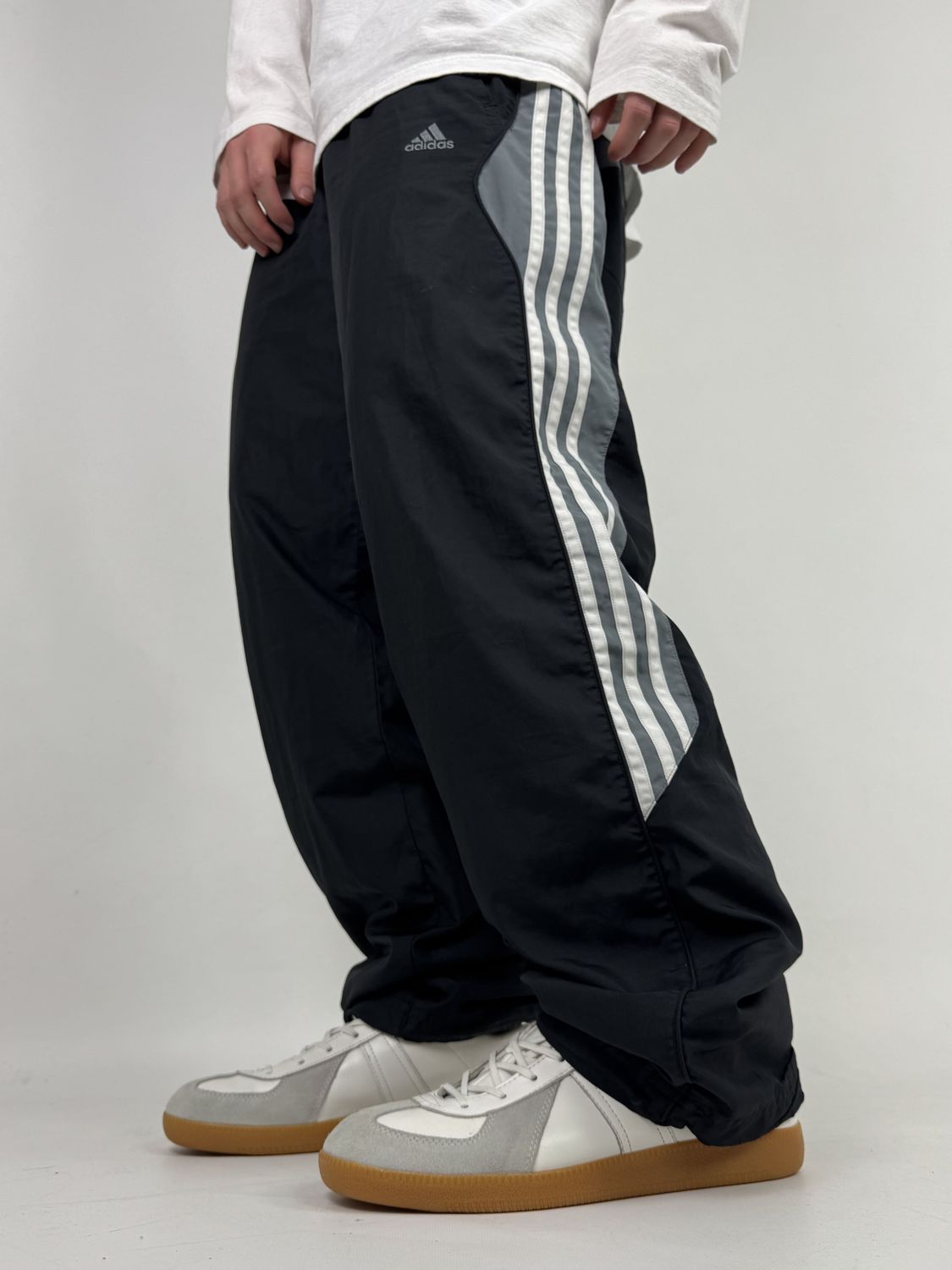 Spodnie Dresowe Adidas (M)