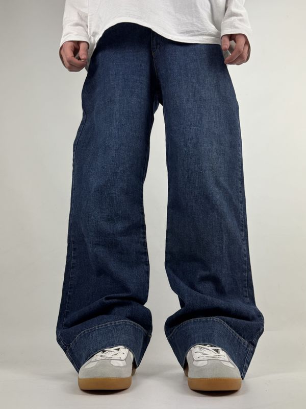 Spodnie Levi&#39;s Flared (L)