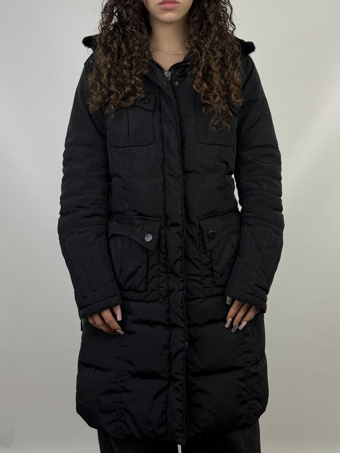 Płaszcz Moncler (Damskie M)