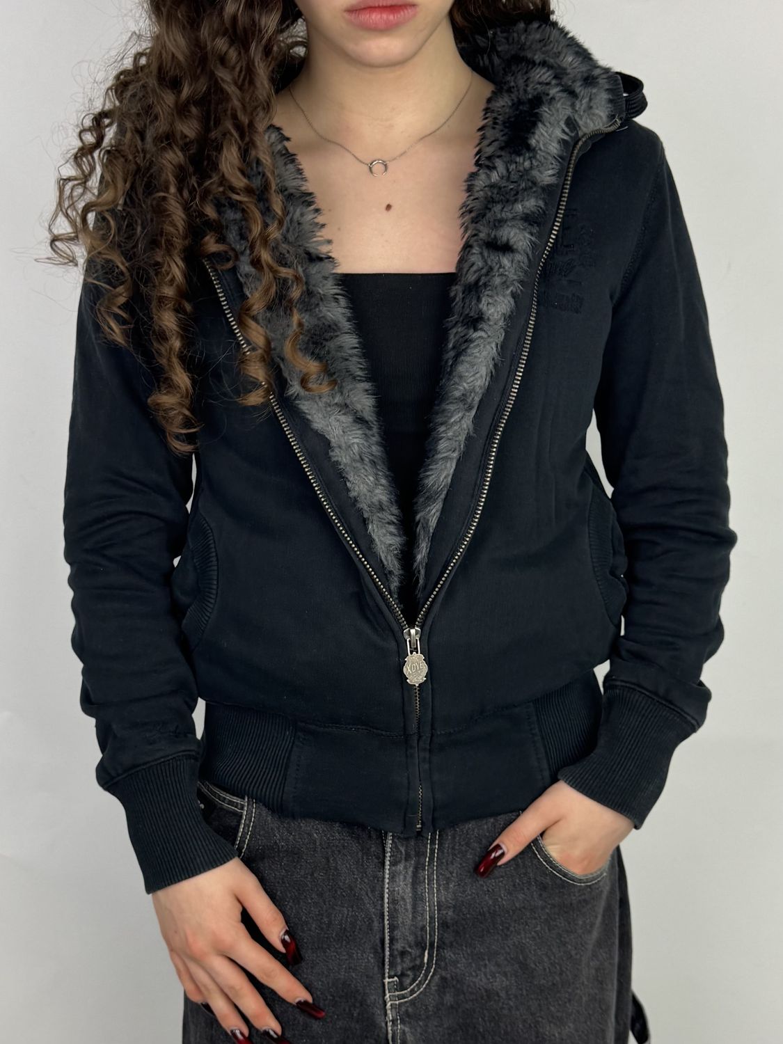 Bluza rozpinana z Futrem (Damskie S)