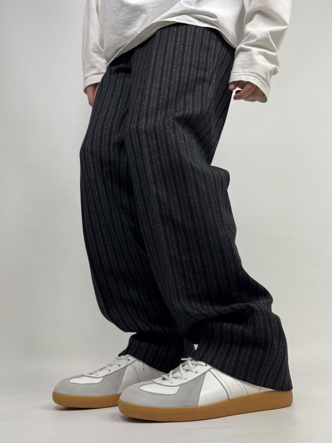 Spodnie Materiałowe w Paski (M)