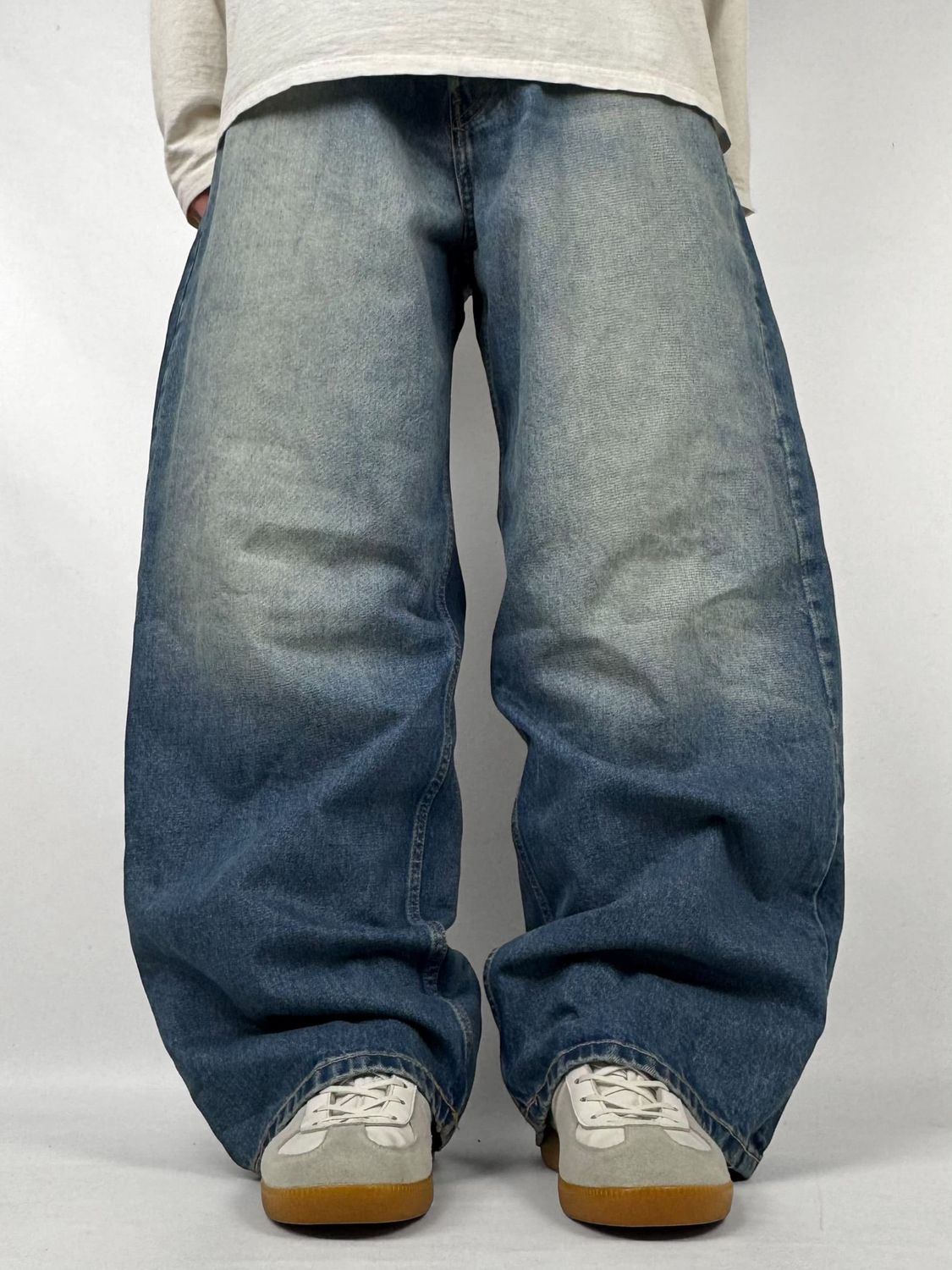 Spodnie Weekday Baggy Jeans (M)
