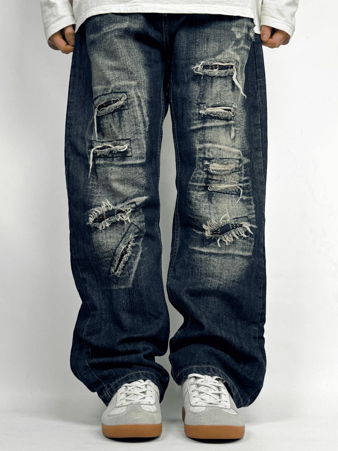 Spodnie Distressed Baggy Jeans (L)