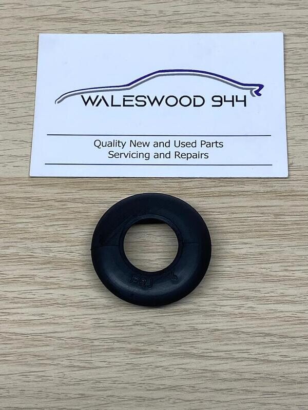 New Porsche 944 924 Rear Boot Lock Seal