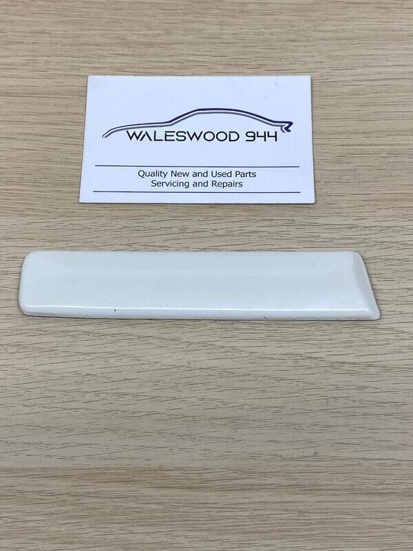 Used Porsche 944 Left Side Rear Quarter Side Molding in White