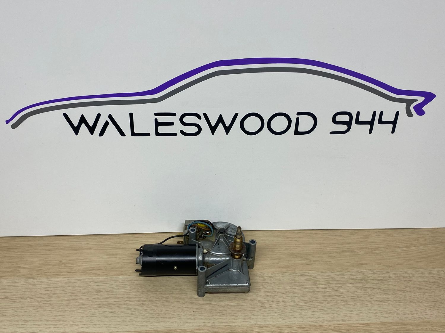 Used Porsche 944 924 Rear Wiper Motor 1977-mid 1989
