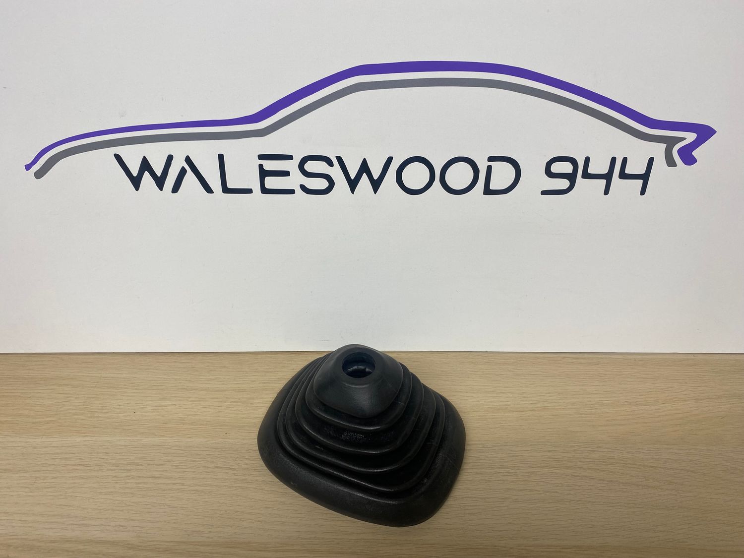 New Porsche 924 4 Speed Manual Rubber Gear Lever Gaiter