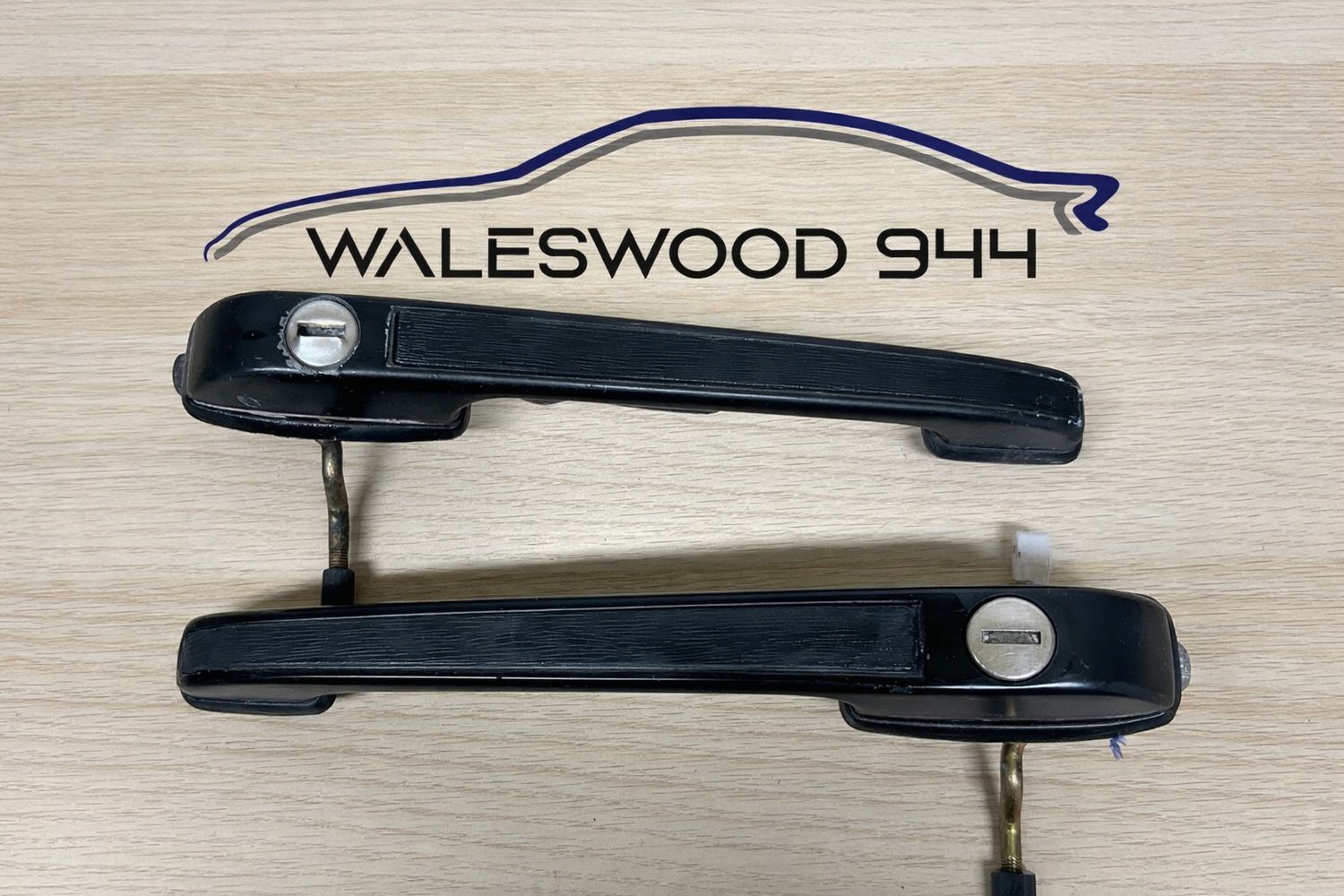 Used Porsche 944 924 Exterior Door Handle Set