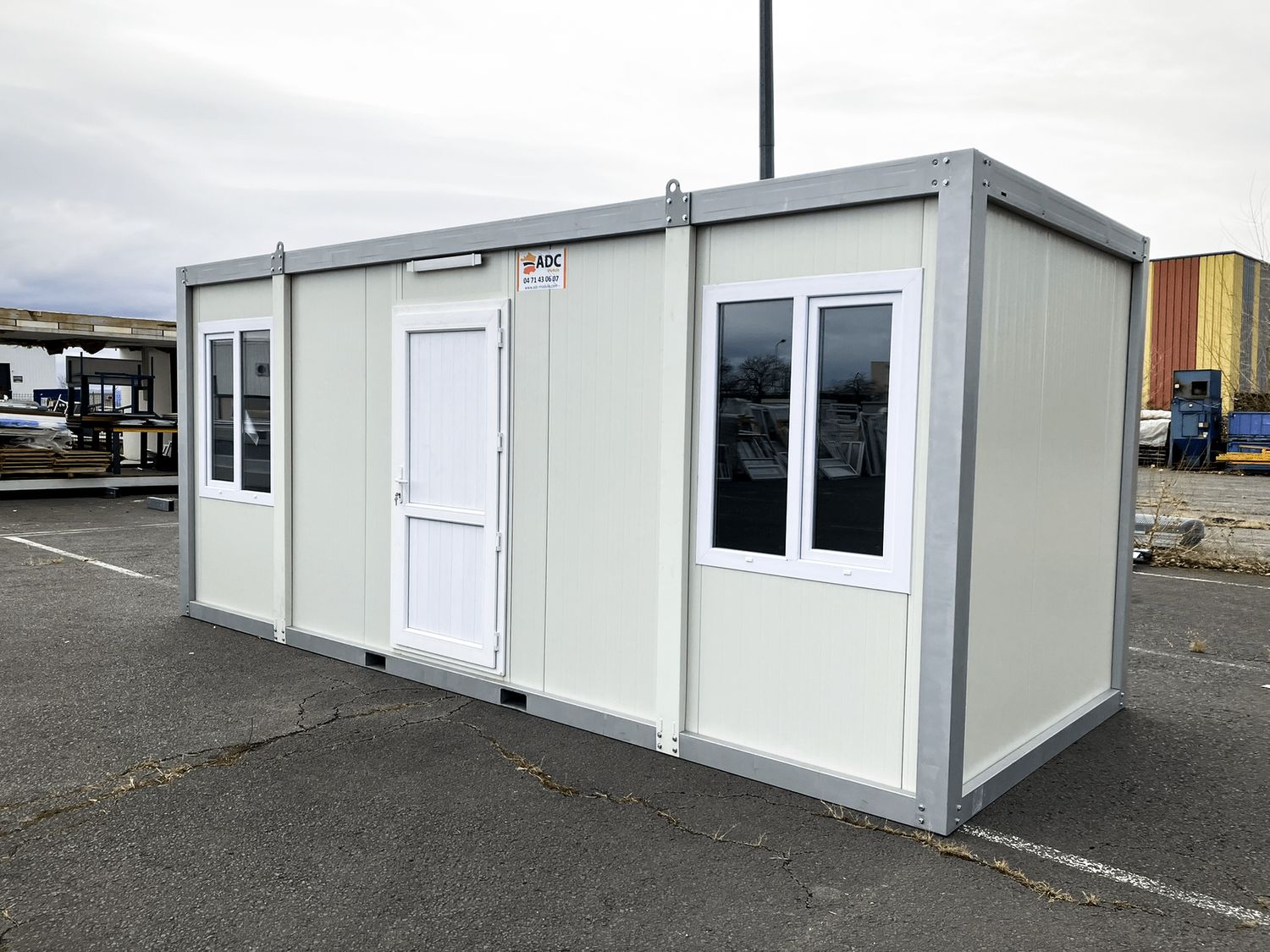 Bungalow standard avec sanitaire