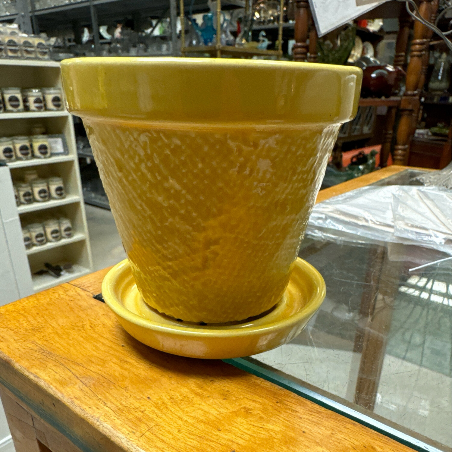 Yellow Shawnee Flower Pot