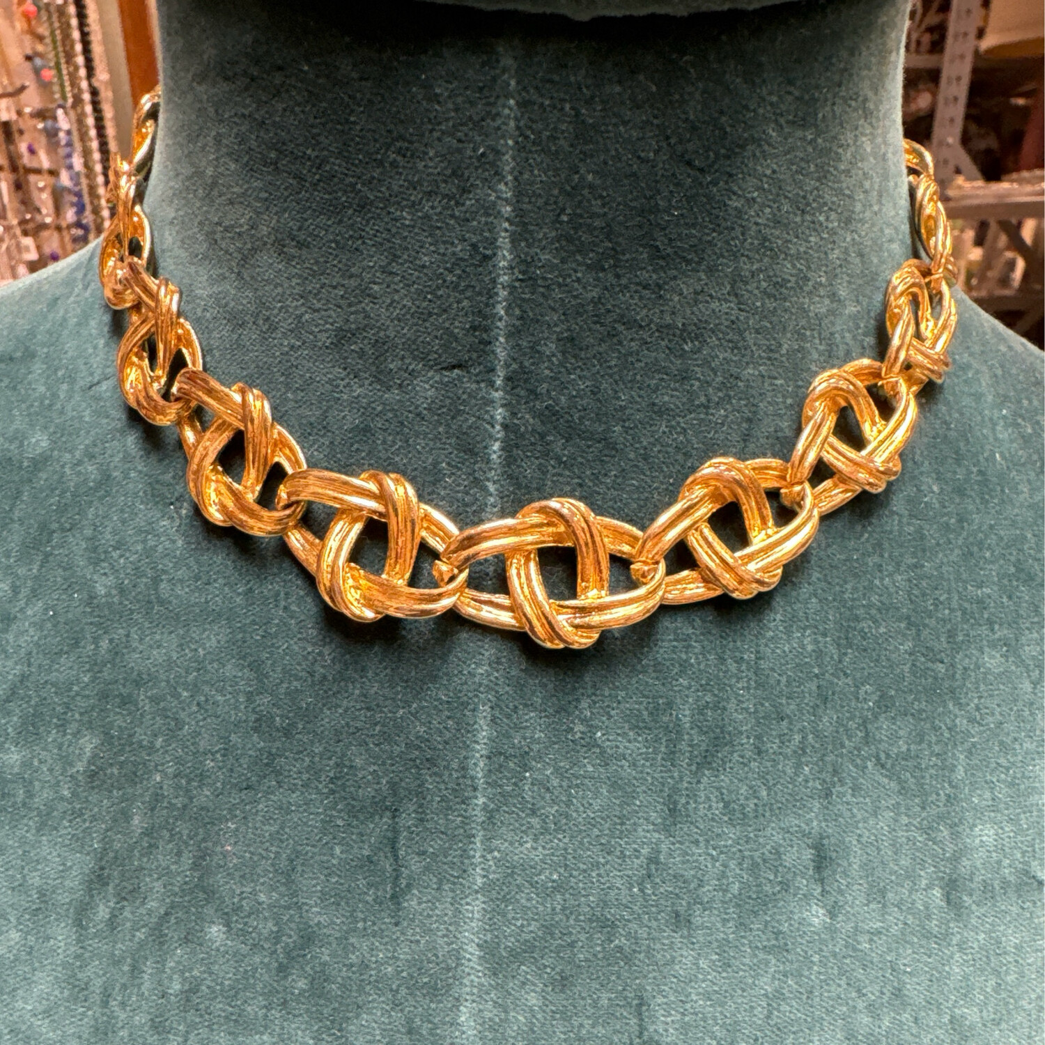 Gold Large Knot Chain