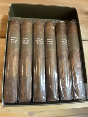 Bravos Maduro Super Corona