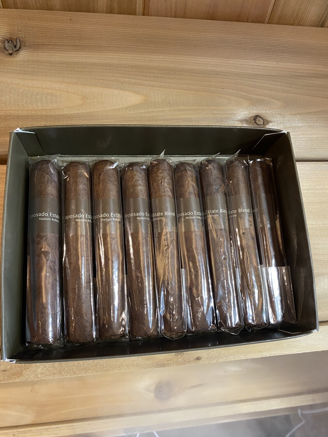 Reposado Estate Maduro Robusto