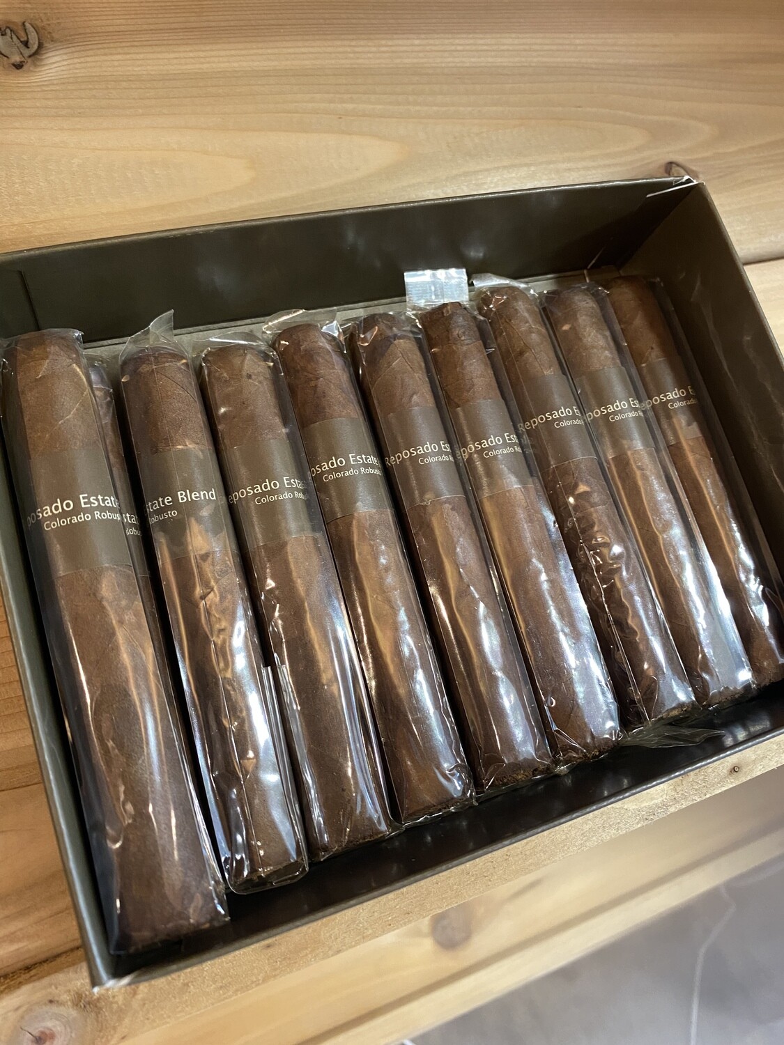 Reposado Estate Colorado Robusto