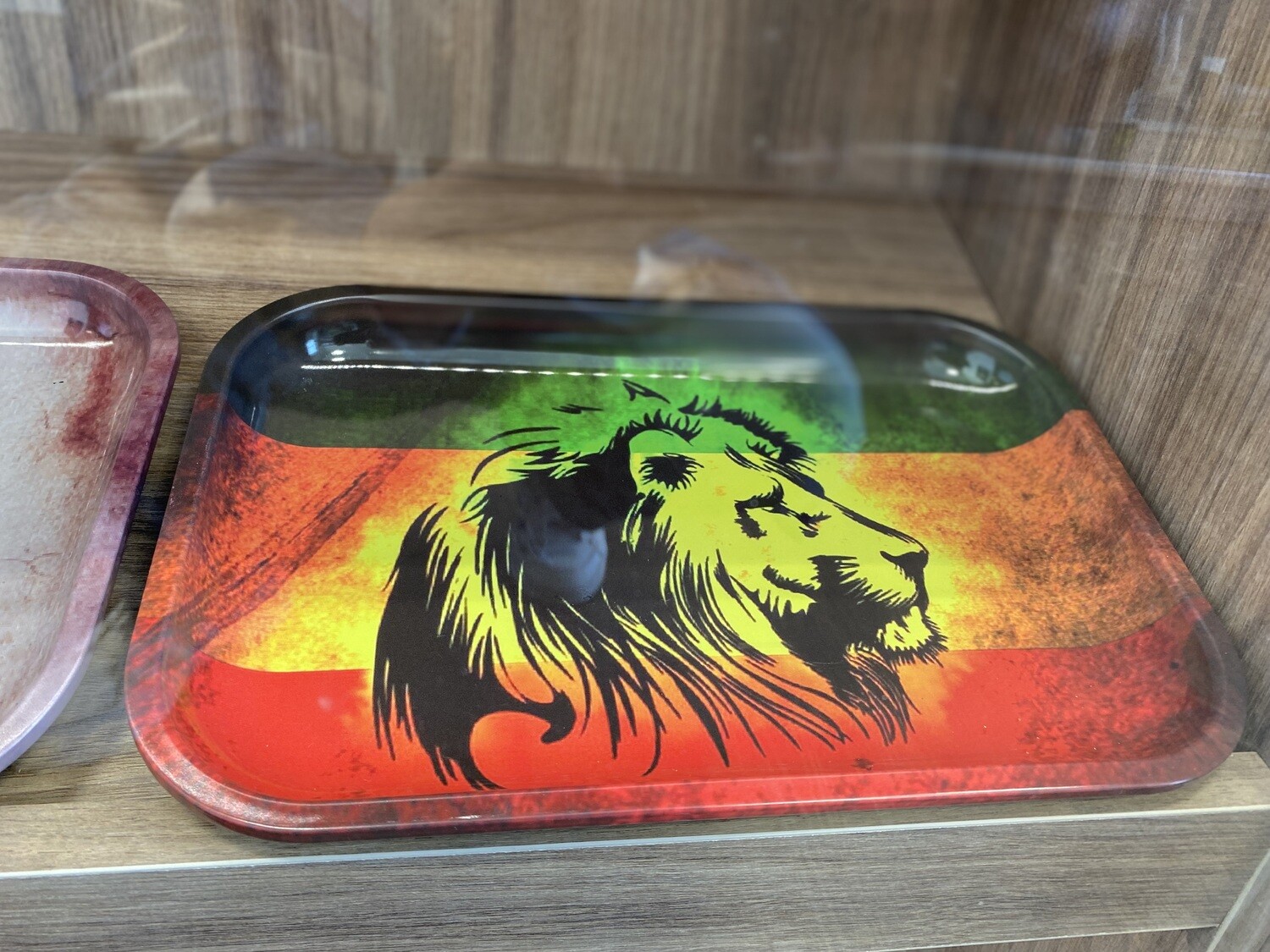 Lion medium rolling  tray