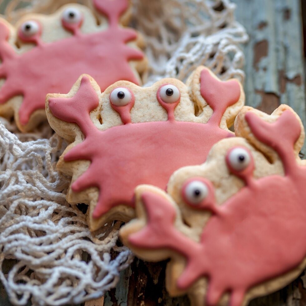 RISKY CRAB BISCUITS