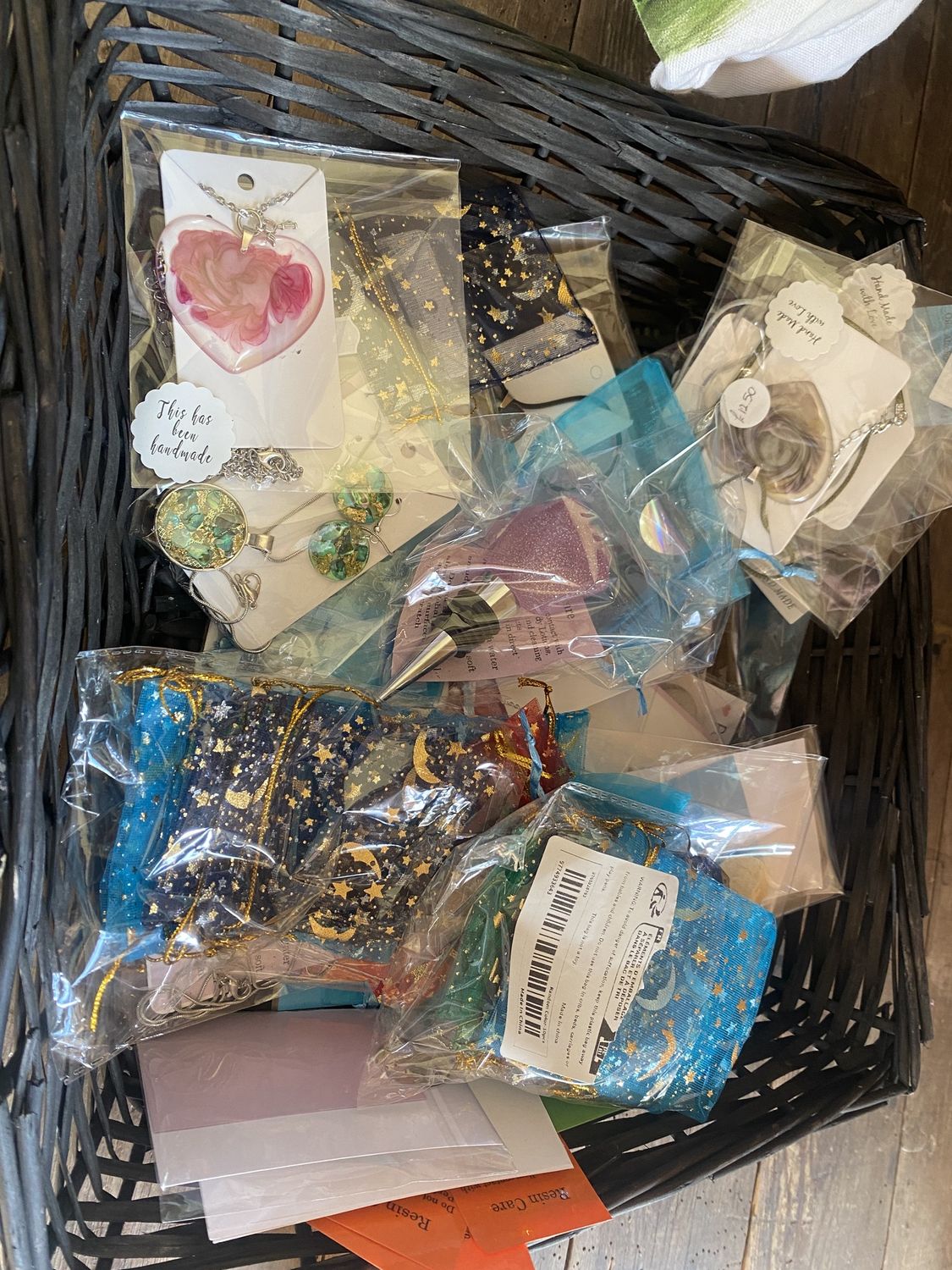 RESIN CRAFT