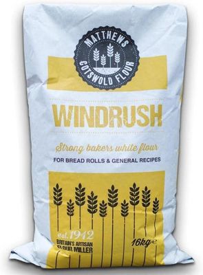 Matthews Cotswold Windrush Strong White Bread Flour