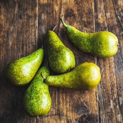 ORGANIC PEARS KG
