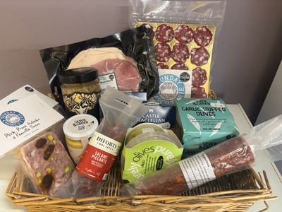 DELI ITEMS