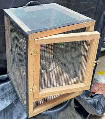 TERRARIO RUSTICO DE MADERA VERTICAL 40x30x30