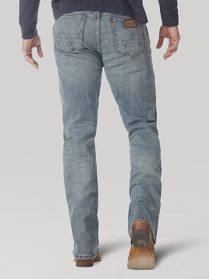 MEN&#39;S WRANGLER RETRO® SLIM FIT BOOTCUT JEAN IN BR WASH