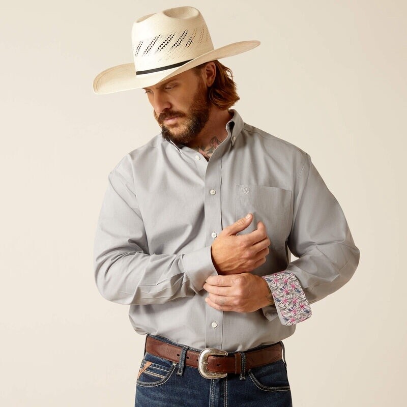 Wrinkle Free Solid Pinpoint Oxford Classic Fit Shirt