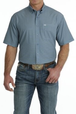CINCH MEN&#39;S GEOMETRIC PRINT SHORT SLEEVE ARENAFLEX BUTTON-DOWN SHIRT - BLUE