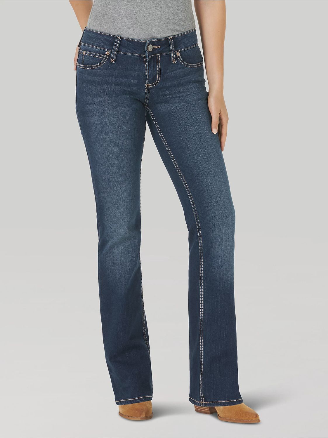Wrangler Women&#39;s Retro Mae Mid-Rise Bootcut Jean - HT Wash
