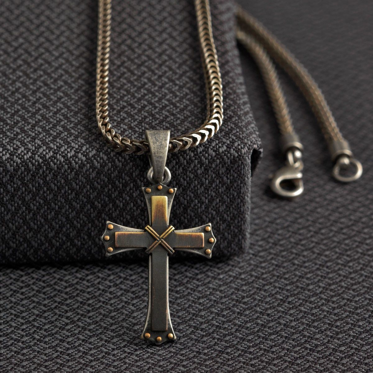 Twister Cross Necklace 22&quot;