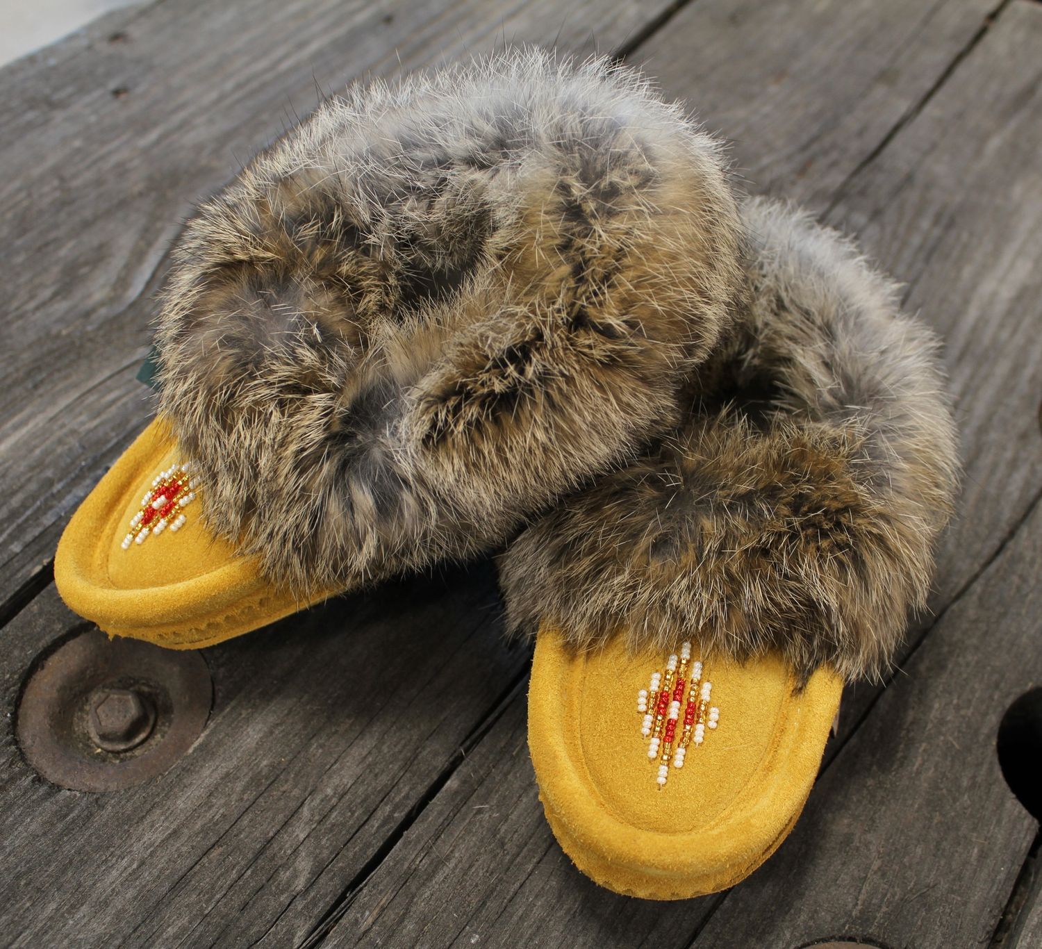 Laurentian Chief Junior Slipper- Orlon- Beaded w/ Fur Trim and Padded sole- Indian Tan