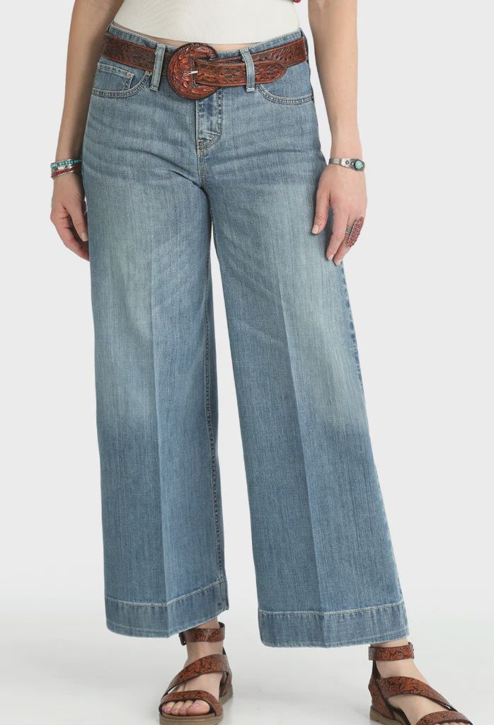 Cruel Denim Women's Hannah Cropped Jean - Medium Stone