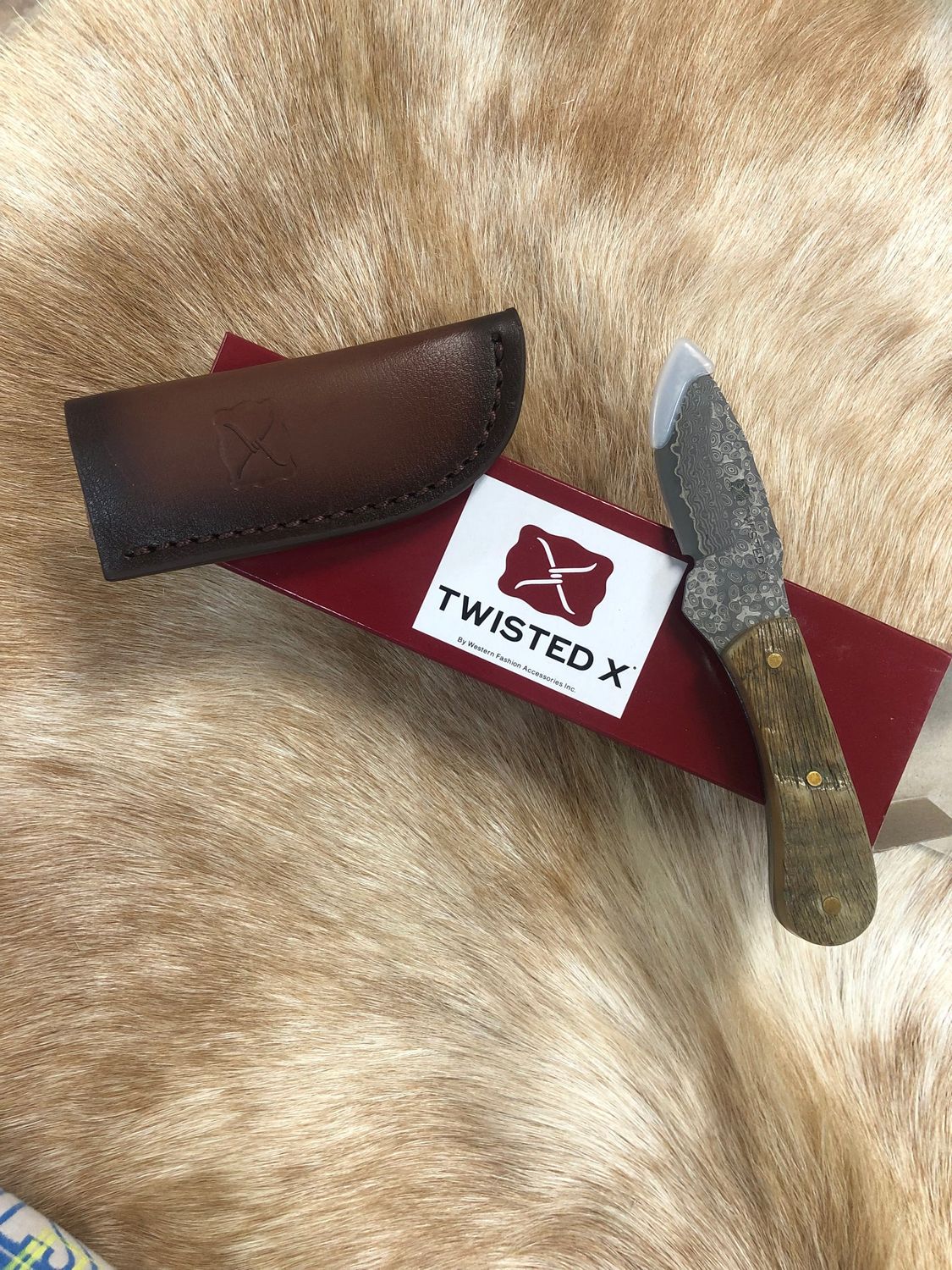 Twisted X Knife Ram Horn Grip Straight Blade With Sheath