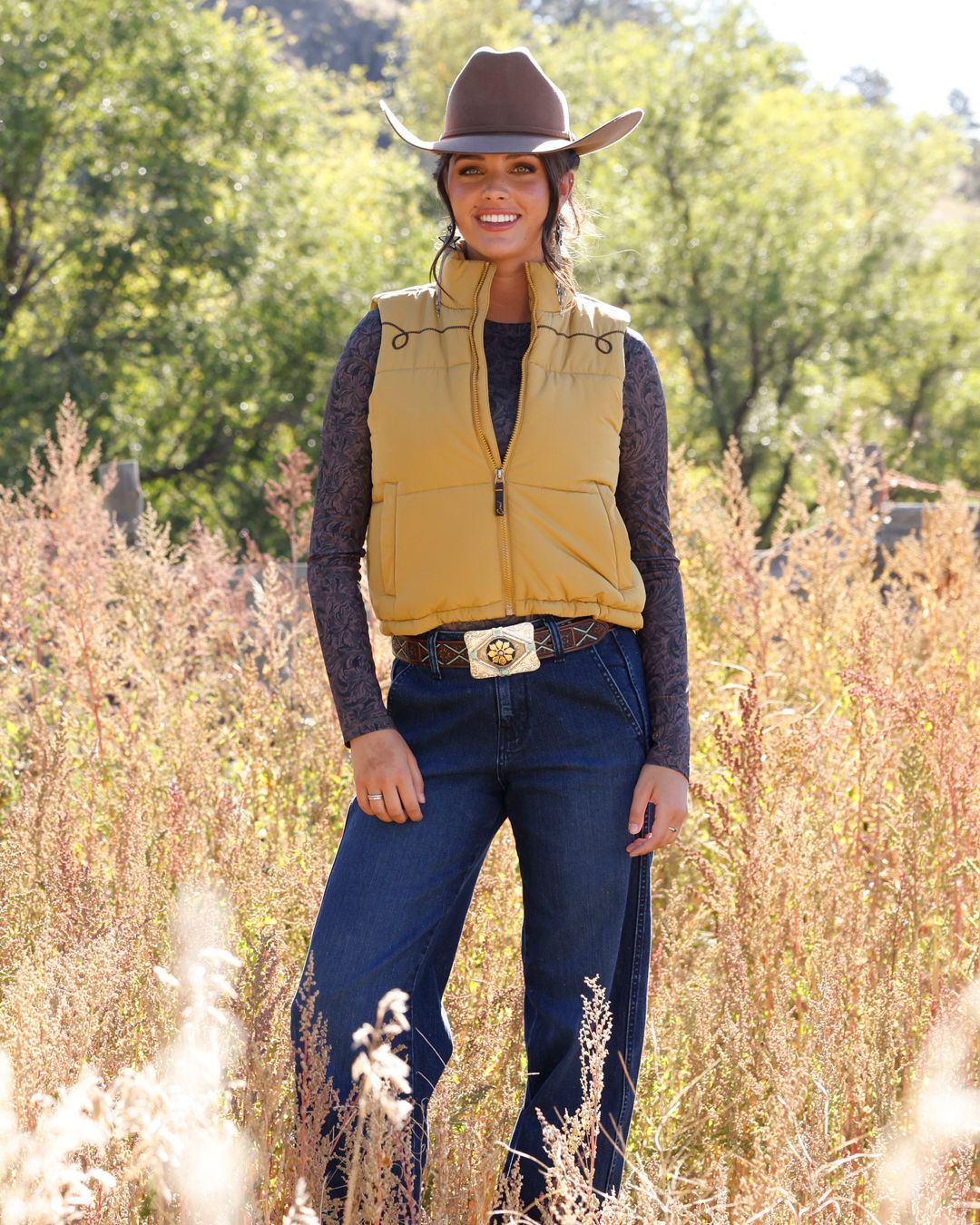 CRUEL GIRL WOMENS PUFFER VEST - GOLD