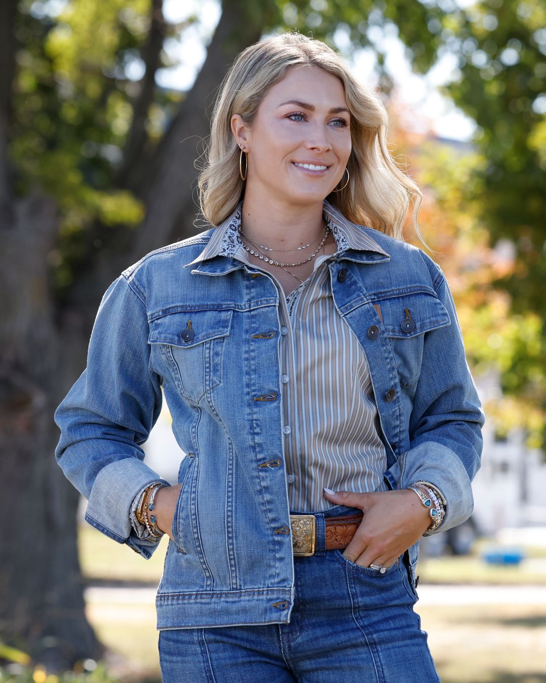 CINCH WOMENS DENIM TRUCKER JACKET