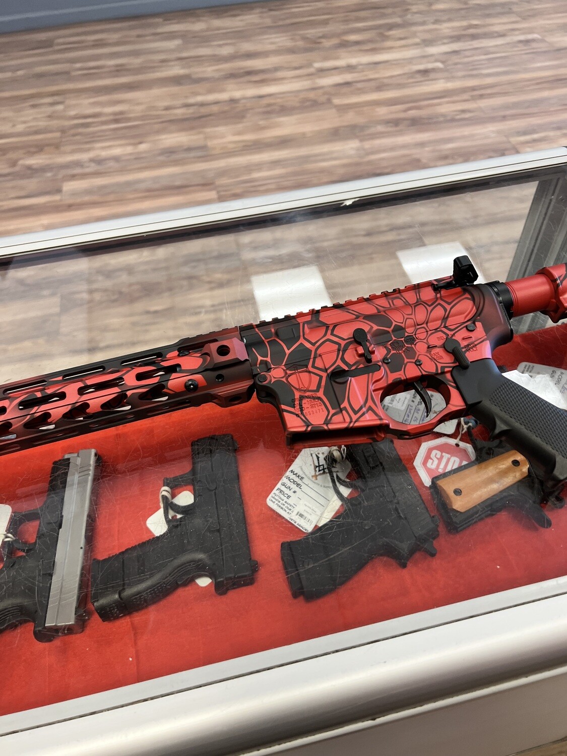 Spike&#39;s Tactical, STLS018 RED/Black Kryptek Camo