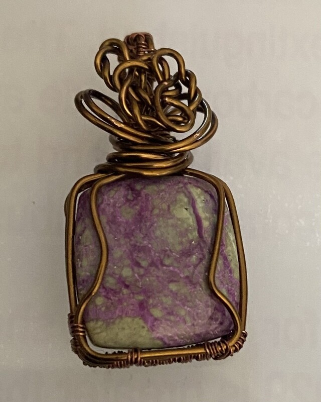 Atlantasite rectangle in Bronze Colored Parawire.